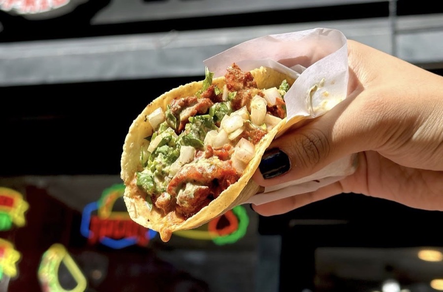 Adobada taco